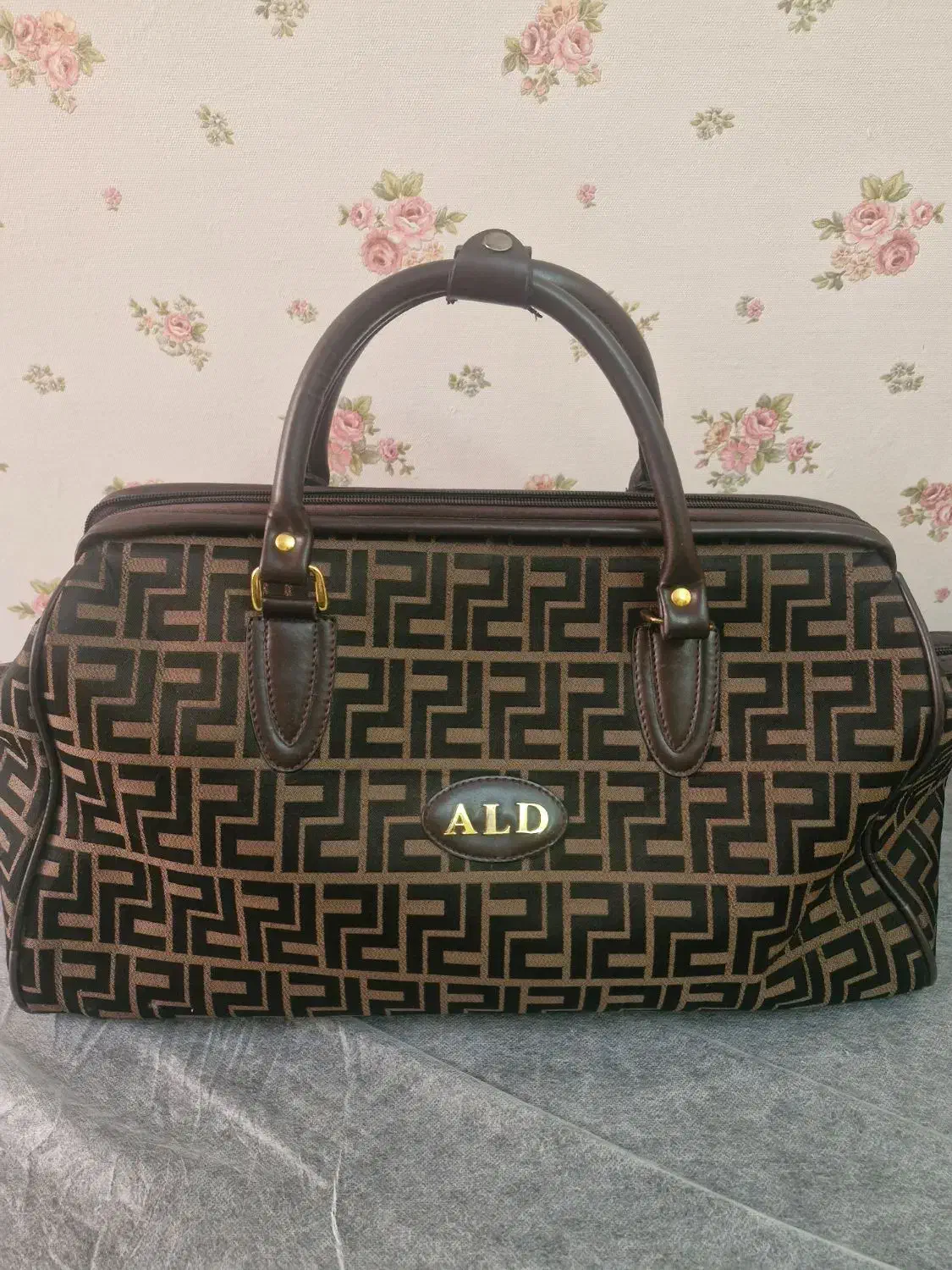 چمدان وساک|کیف، کفش، کمربند|فردیس, خیام غربی|دیوار