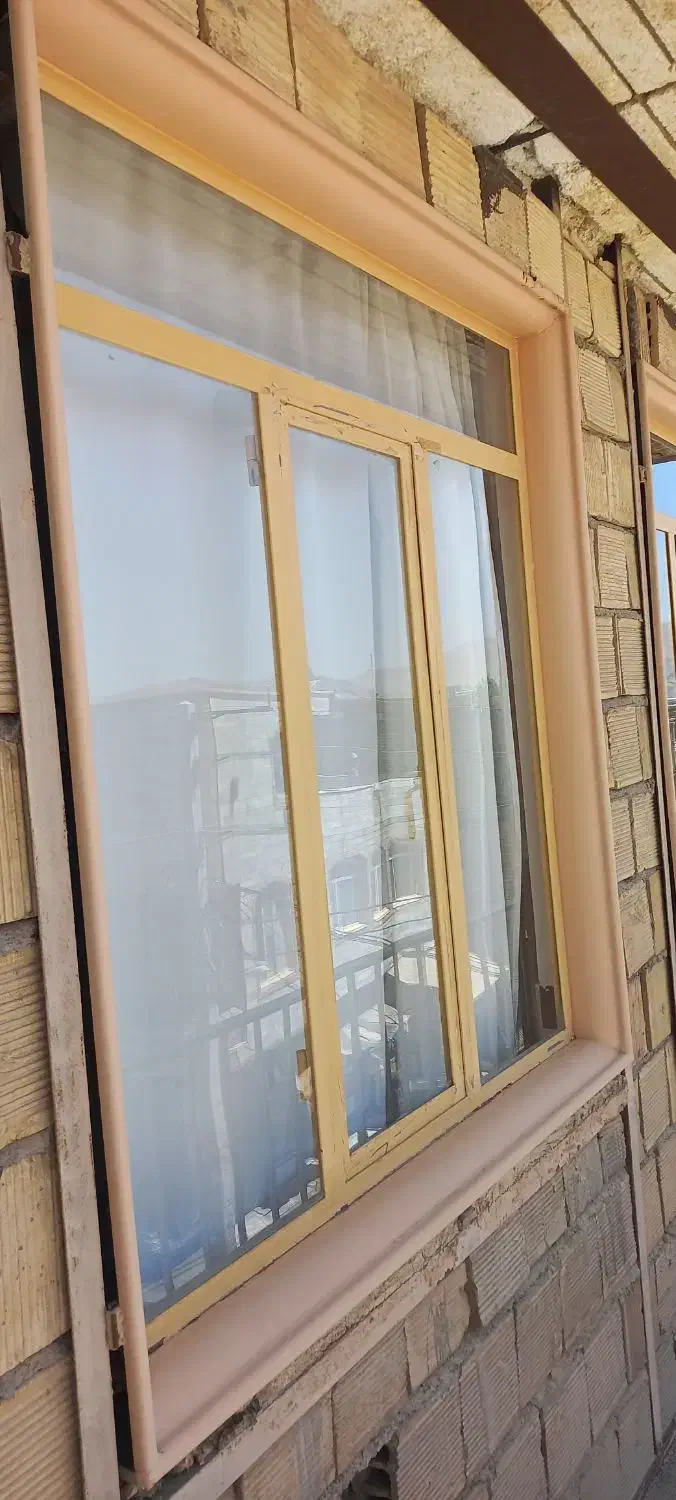 پنجره. . درب بالکن|مصالح و تجهیزات ساختمان|سنندج, |دیوار