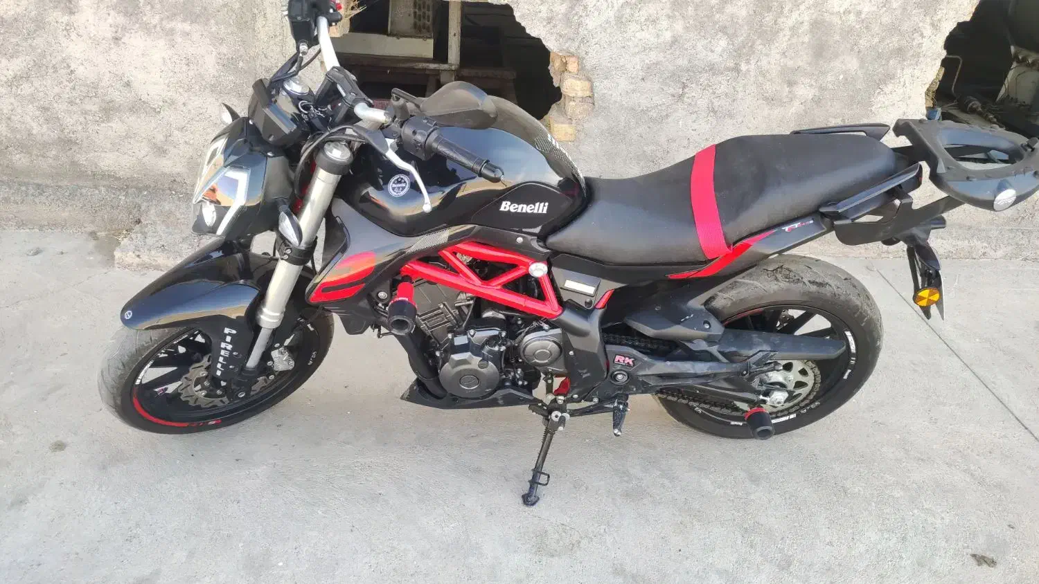 موتور بنلی جفت 300|موتورسیکلت|دورود, |دیوار