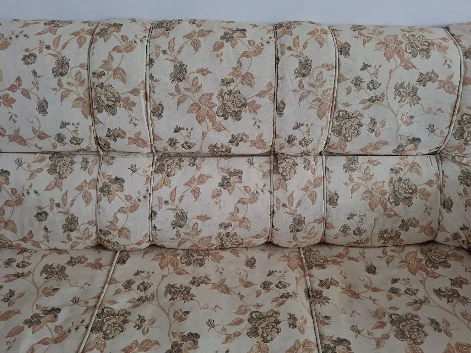 مبل راحتی ۷ نفره|مبلمان خانگی و میز عسلی|میبد, |دیوار