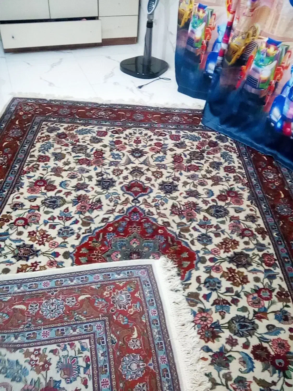 فرش دستبافت ۶متری ریز بافت|فرش|کرج, کمال‌شهر|دیوار