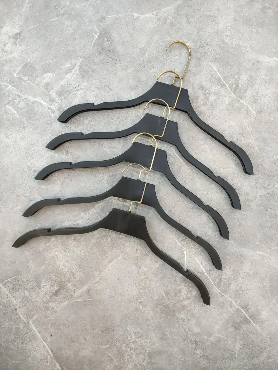 چوب لباسی و رگال فروشگاهی|فروشگاه و مغازه|مریوان, |دیوار