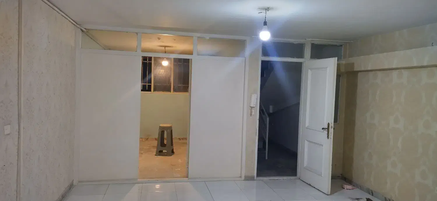 ۶۵ متر  (لطفا آگهی رو بخون بعد تماس بگیر )