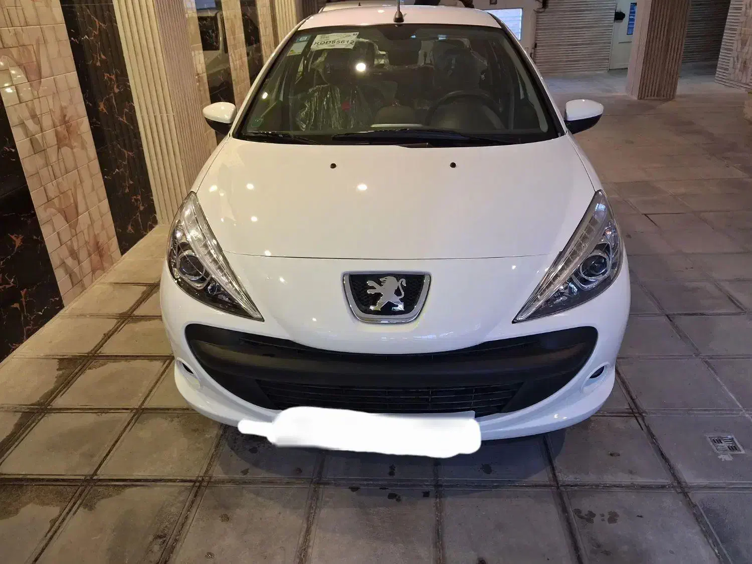 پژو ۲۰۷|خودرو سواری و وانت|بروجرد, |دیوار