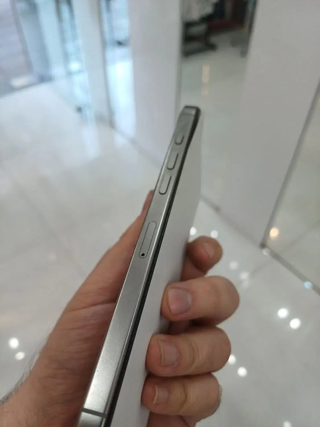 ۱۶پرومکس ۲۵۶گیگ شرکتی|موبایل|اصفهان, سیچان|دیوار