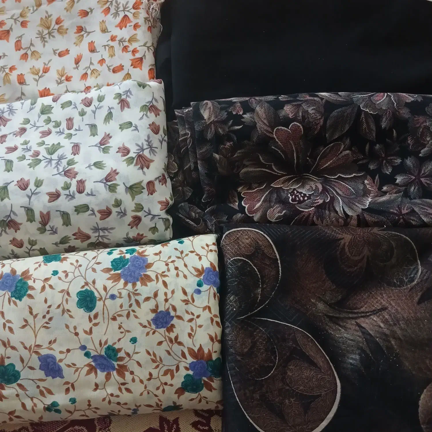 چادر مشکی ساده وطرح دار وچادررنگی|لباس|بافق, |دیوار