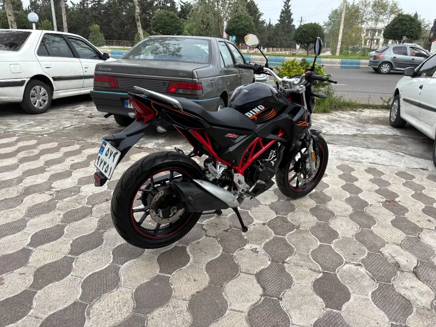 دینو ۲۰۰ مدل ۹۹|موتورسیکلت|رشت, گلسار|دیوار