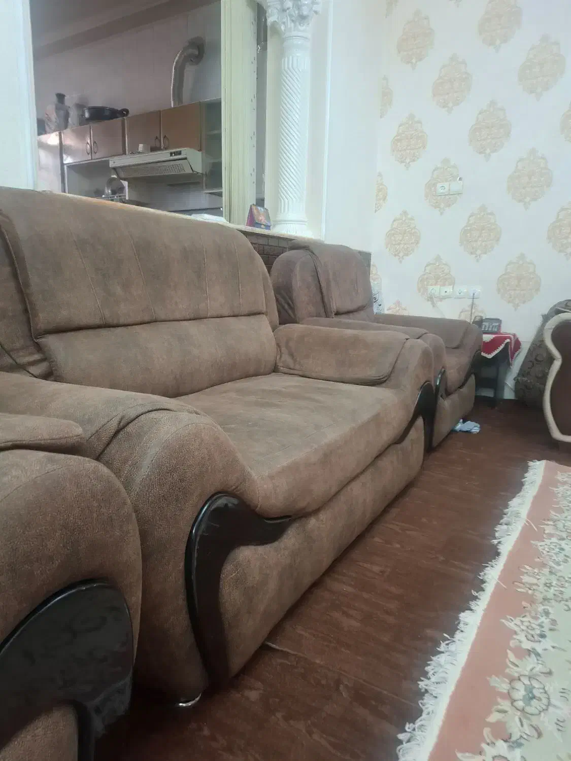 فروش مبل راحتی نو ومرتب|مبلمان خانگی و میز عسلی|شیراز, شهرک مطهری|دیوار