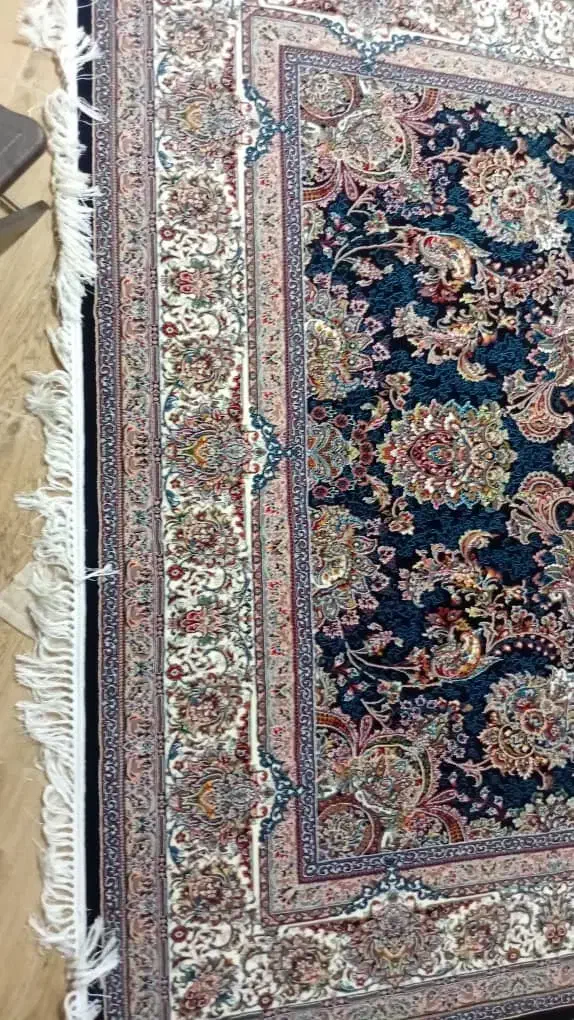 یه تخته فرش|فرش|قرچک, ولی آباد|دیوار
