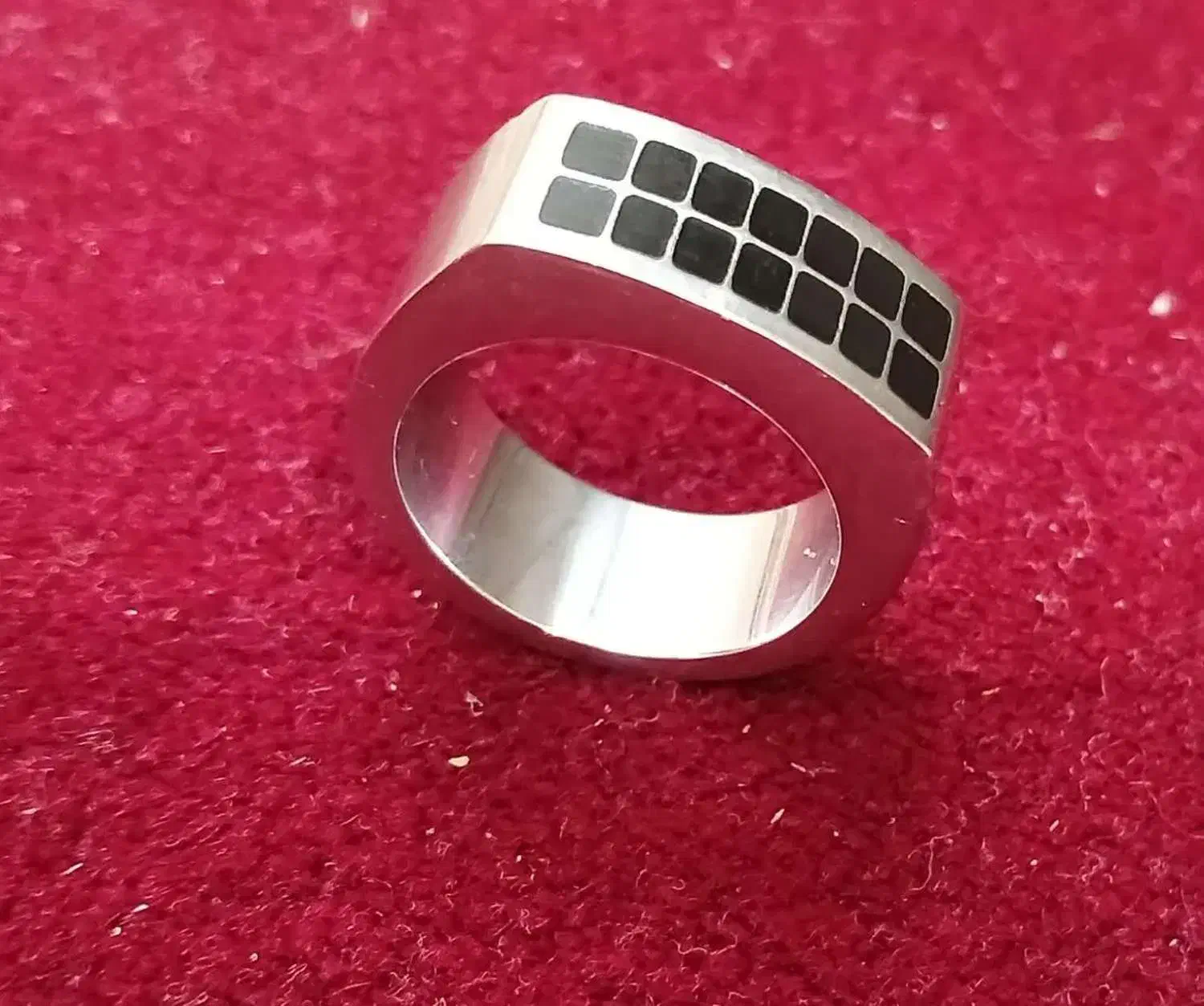 انگشتر استیل|بدلیجات|قم, باغ کرباسی|دیوار