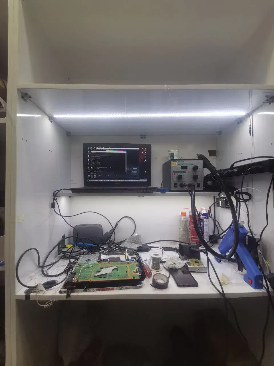 تعمیرات تخصصی PlayStation و Xbox با 10 سال سابقه|خدمات رایانهای و موبایل|تهران, امام خمینی|دیوار