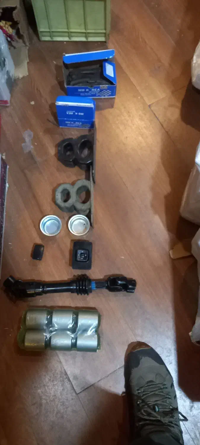 تعدادی لوازم یدکی موسو|قطعات یدکی و لوازم جانبی|اراک, |دیوار