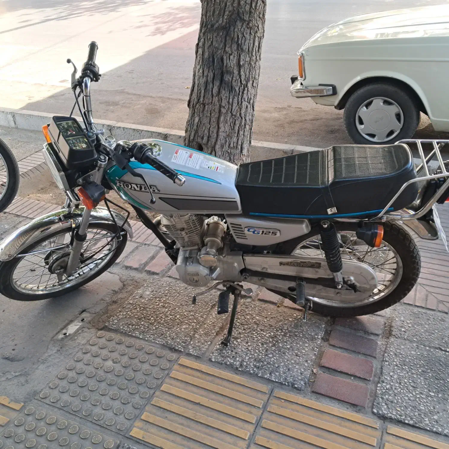 موتور ۱۲۵|موتورسیکلت|شیراز, کاراندیش|دیوار