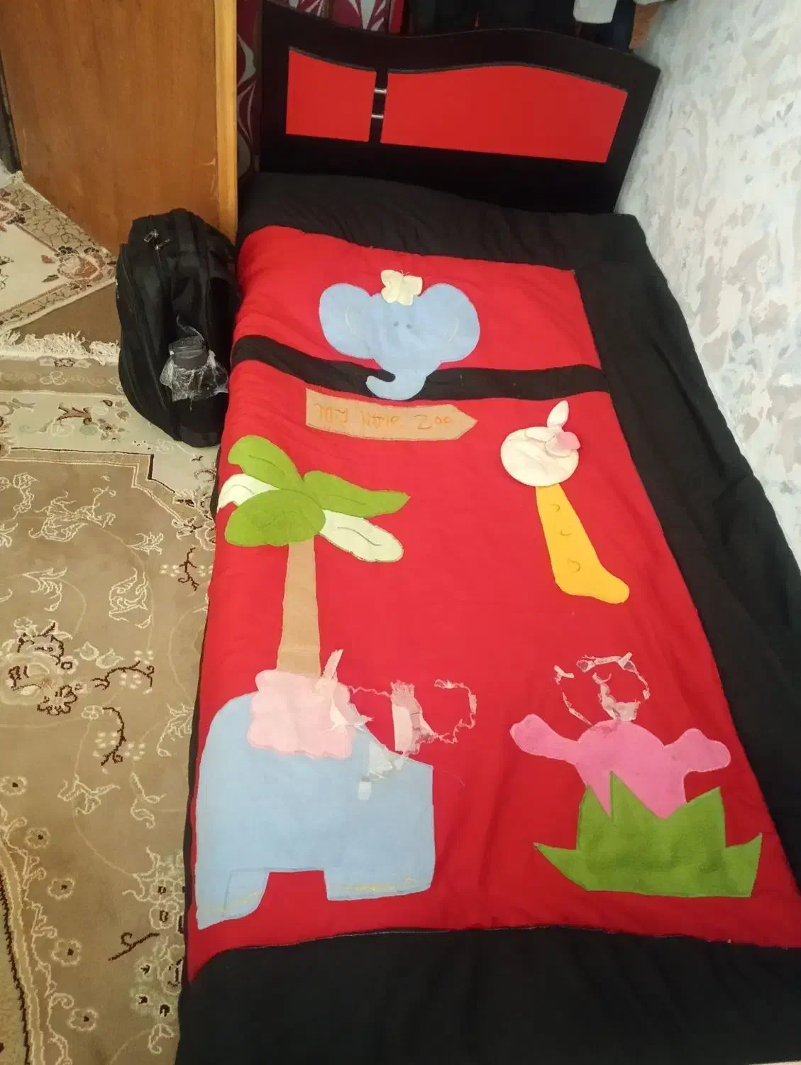 سیسمونی کودک|تخت و سرویس خواب|مشهد, شاهد (شهرک غرب)|دیوار