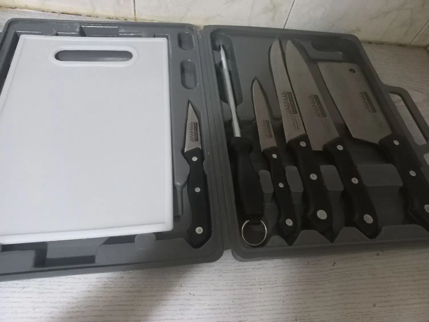 سرویس چاقو آشپزخانه آلمانی به همراه تخته گوشت|ظروف پخت‌وپز|کرج, دهقان ویلا|دیوار