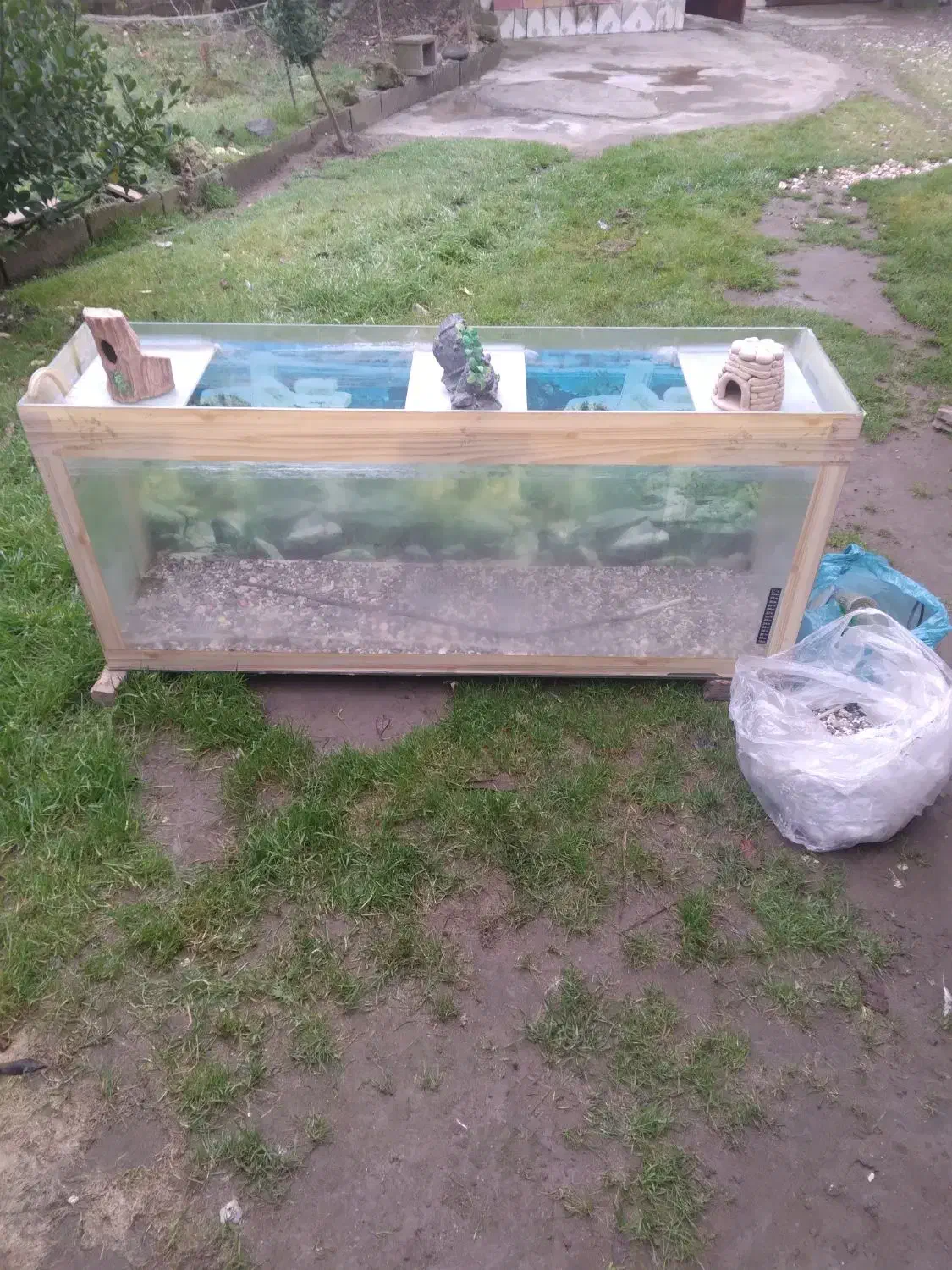 شیشه اکواریم ضخیم|ماهی|آستانه اشرفیه, |دیوار