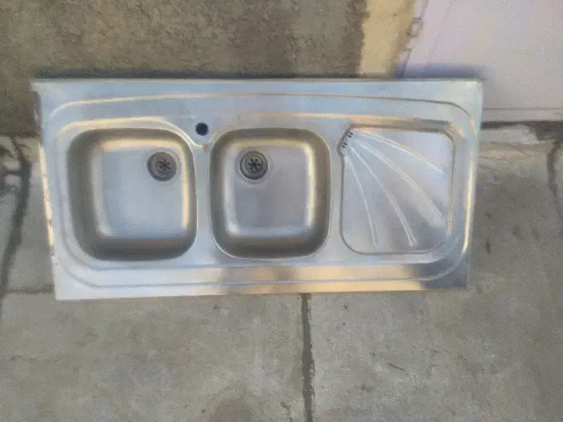 سینک ظرفشویی در حد نو روکار|مصالح و تجهیزات ساختمان|شاهینشهر, گزبرخوار|دیوار