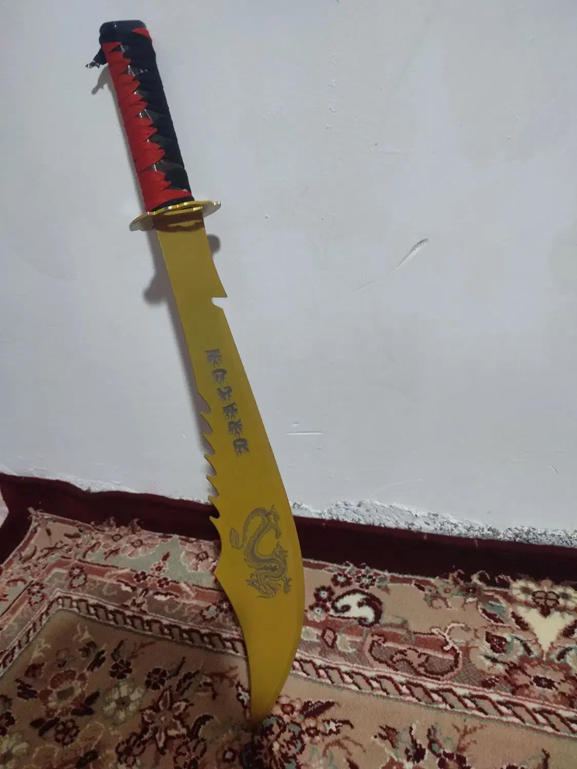 چاقو|کلکسیون اشیاء عتیقه|سنقر, |دیوار