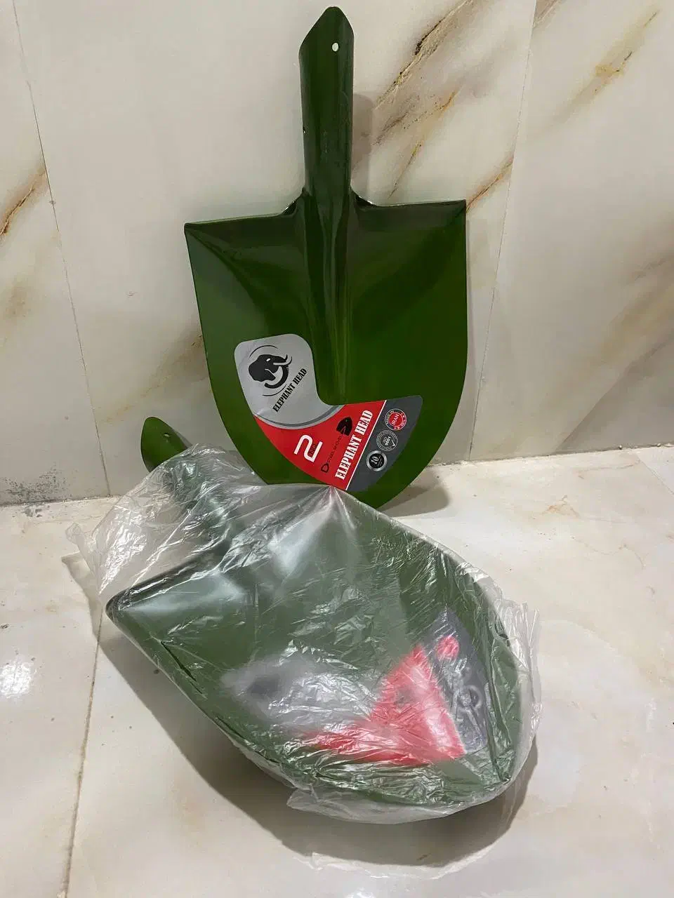 بیل|ابزارآلات|میاندوآب, |دیوار