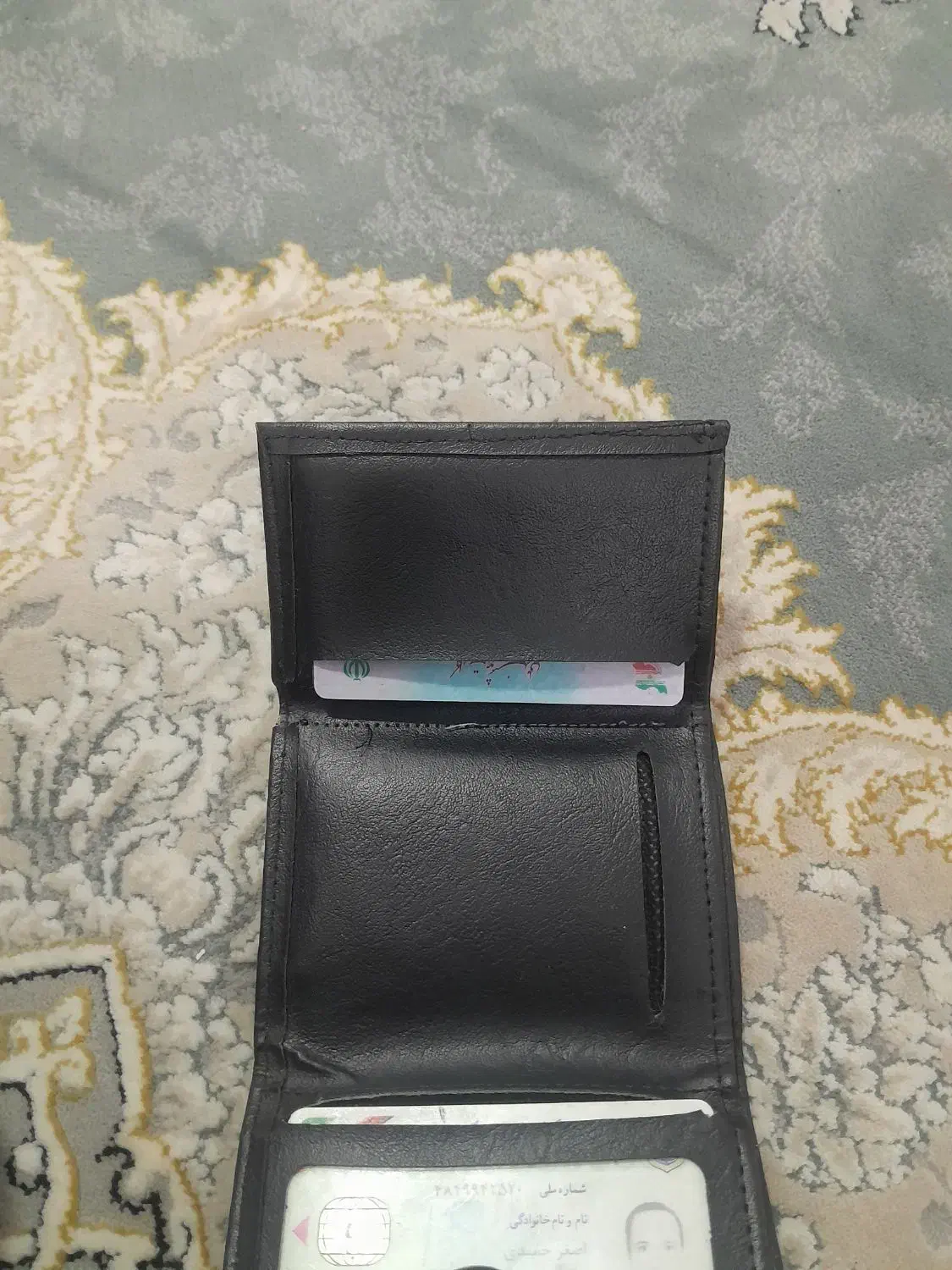 مدارک شناسایی|اشیا|اراک, |دیوار