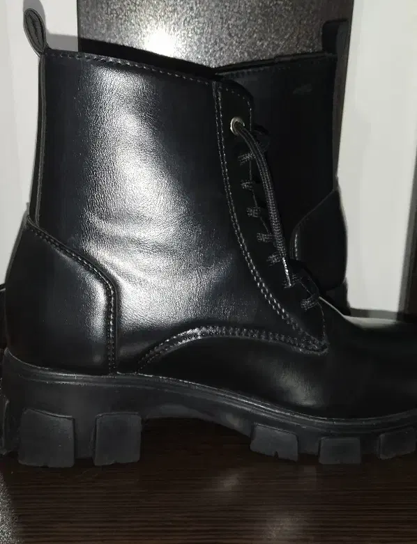 بوت زنانه|کیف، کفش، کمربند|بیرجند, |دیوار