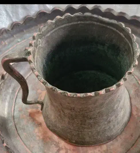 تاس مسی قدیمی|صنایع دستی و سایر لوازم تزئینی|قم, شهرک امام حسن|دیوار