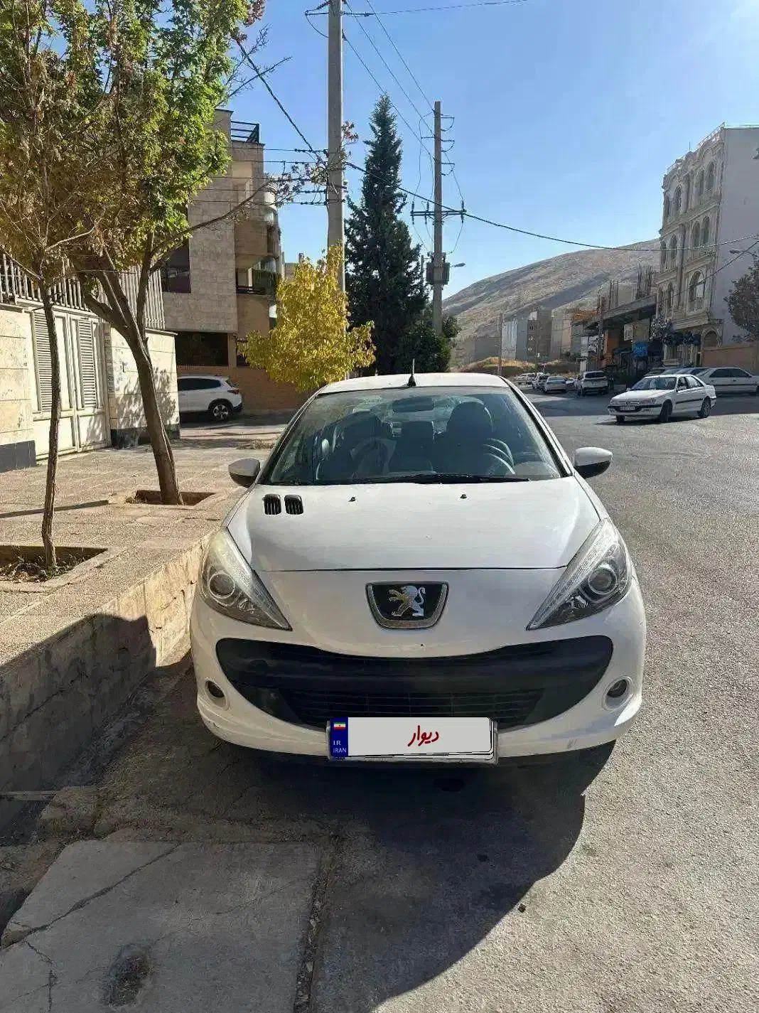 خودرو ۲۰۷ اتوماتیک سقف فلز مدل ۹۸|خودرو سواری و وانت|شیراز, غدیر جنوبی|دیوار