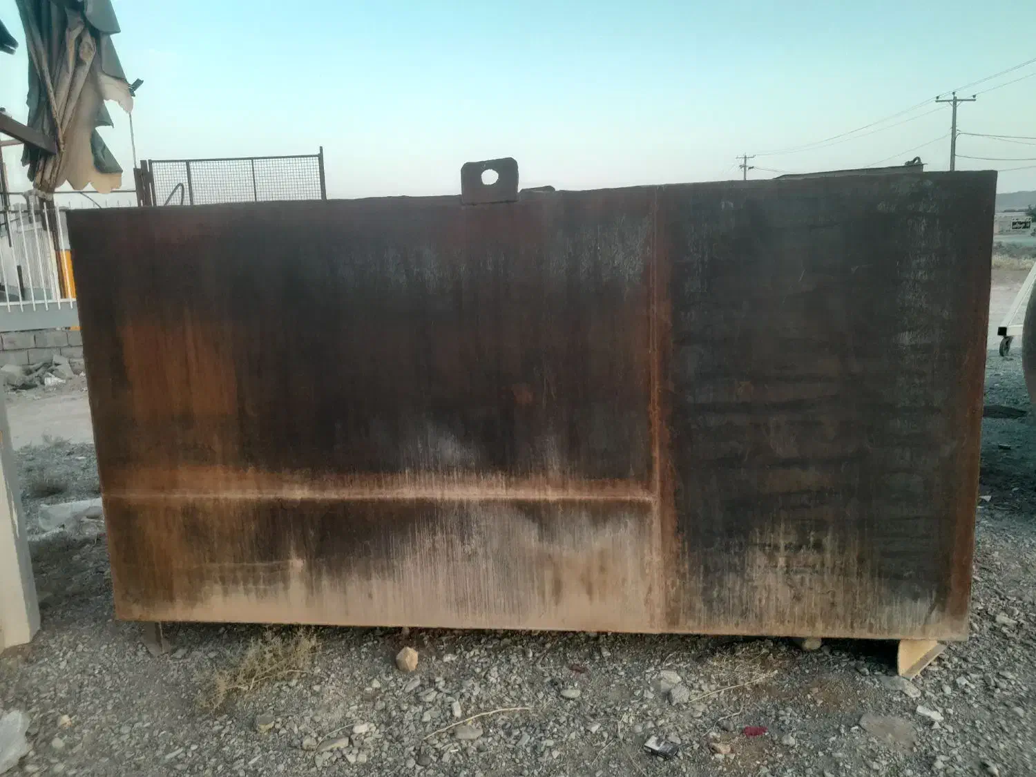 تانکر ،کانکس،کانتینر|ماشین‌آلات صنعتی|تربت‌حیدریه, مورشک|دیوار