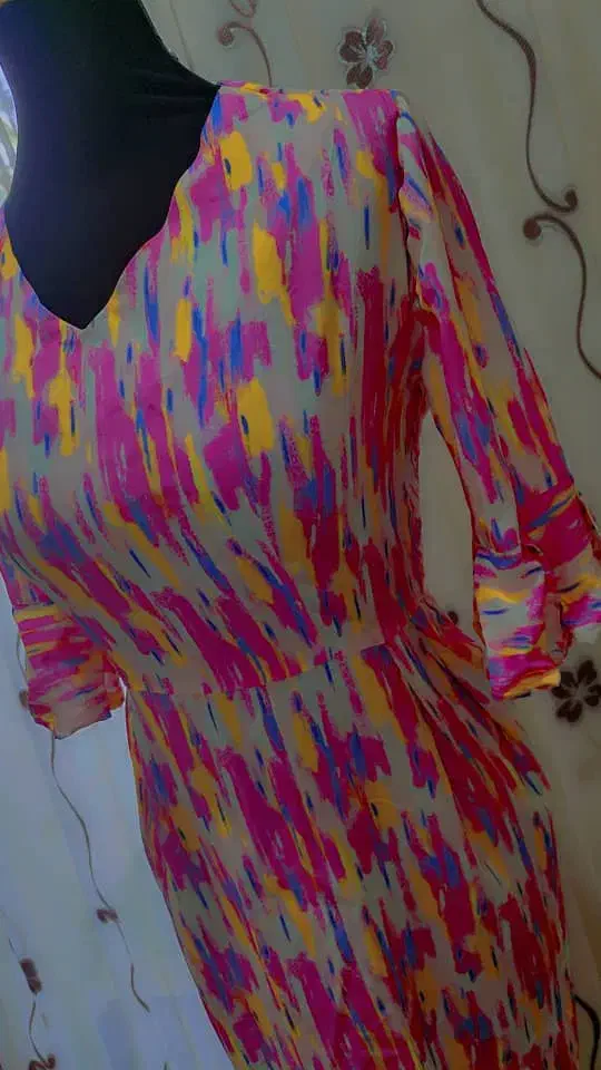 شخصی دوزی و تولیدی دوزی انجام میشود|لباس|میناب, |دیوار