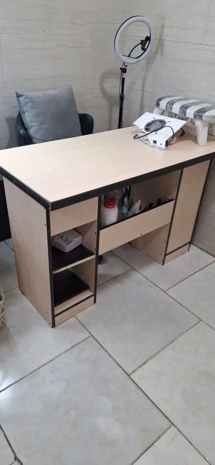 صندلی|صندلی و نیمکت|پاکدشت, پاکدشت (مامازند)|دیوار