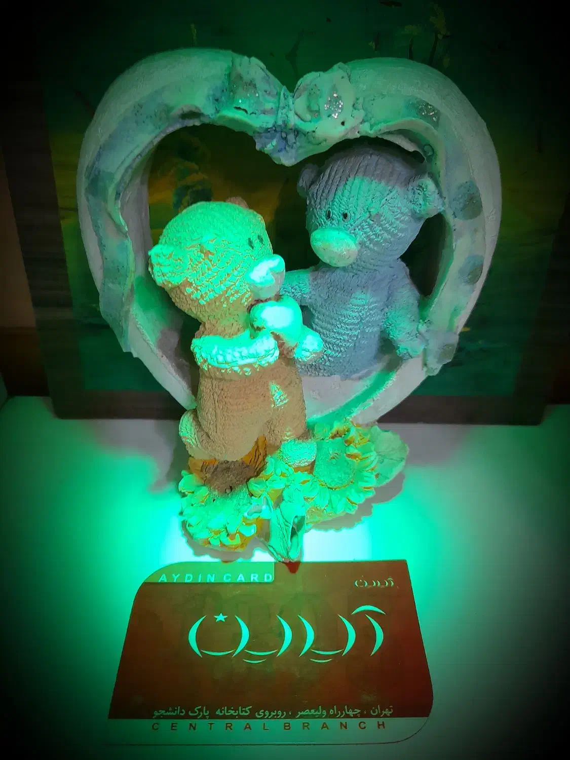 نیروی ساده خانم و آقا تمام وقت و نیمه وقت|استخدام خدمات فروشگاه و رستوران|تهران, میدان ولیعصر|دیوار