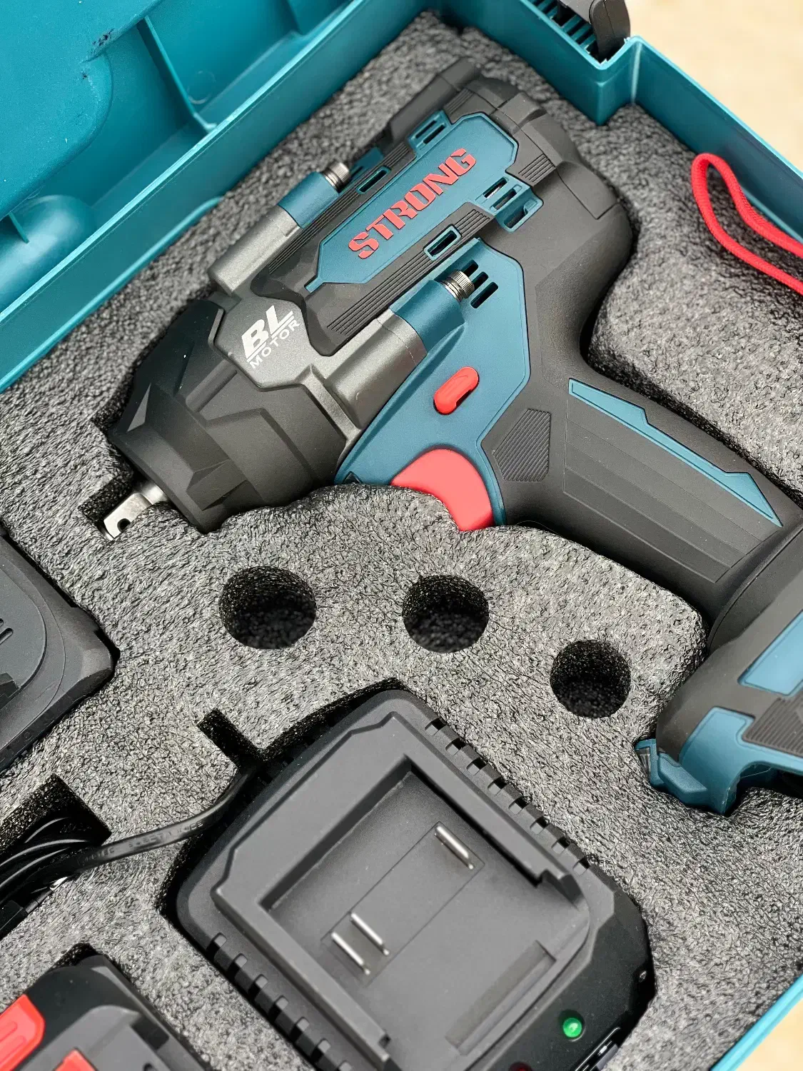 فروش چکی بکس شارژی|ابزارآلات|گرمسار, |دیوار