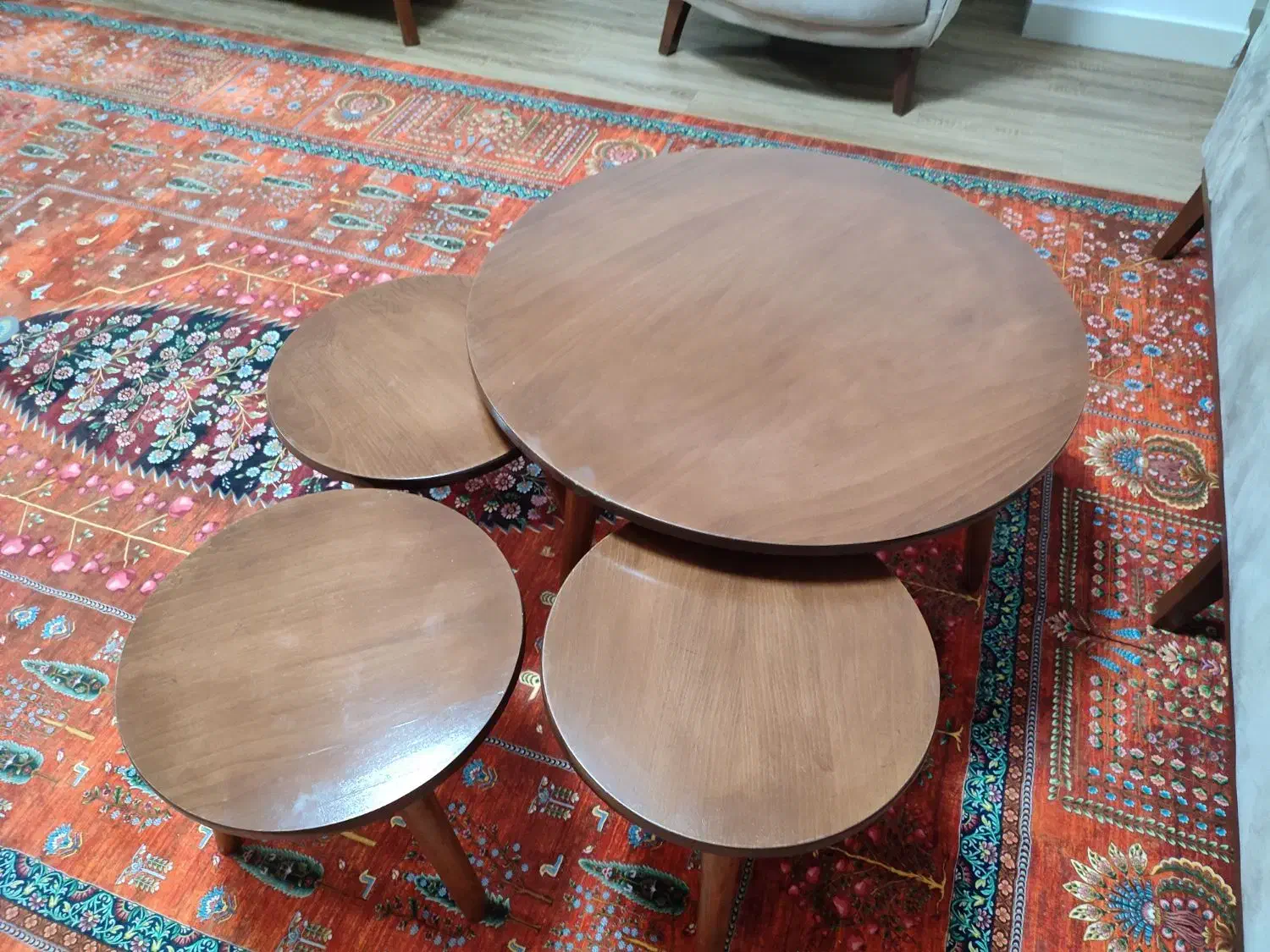 میز جلو مبلی و سه عدد عسلی|مبلمان خانگی و میز عسلی|ساری, |دیوار