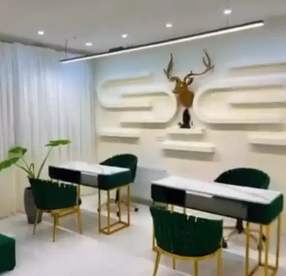 استخدام پرسنل ناخنکار|استخدام درمانی، زیبایی، بهداشتی|یزد, |دیوار