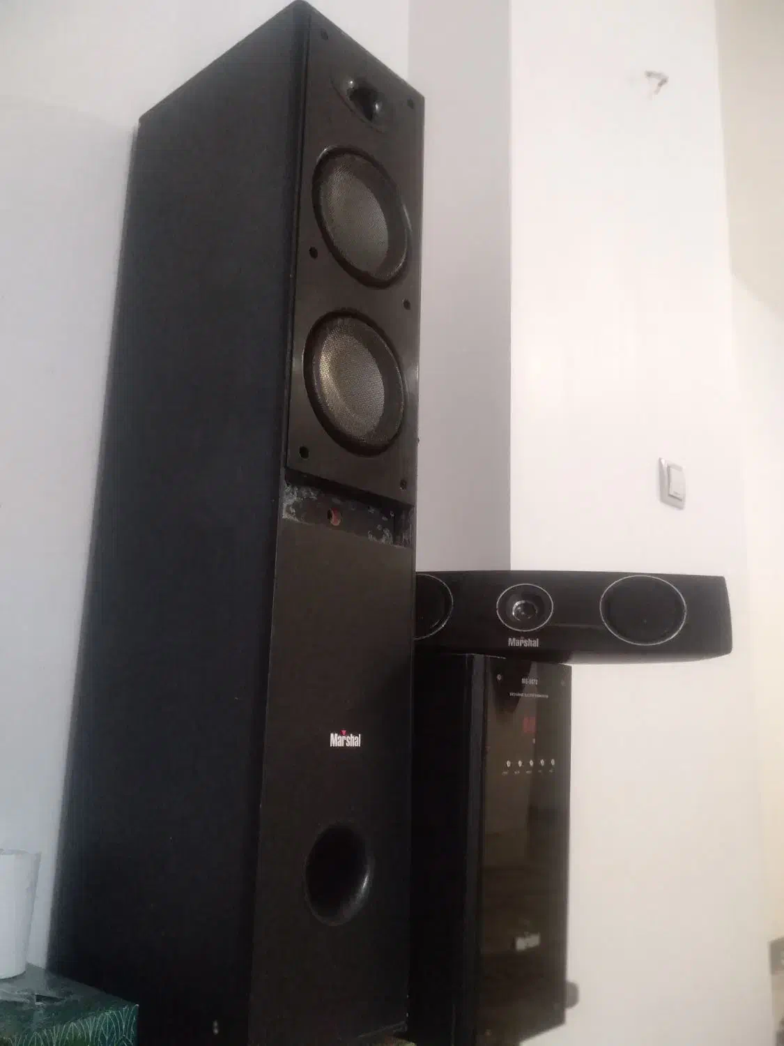 سلام یک عدد باند ایستاده مارشال با ساب|سیستم صوتی خانگی|پیشوا, |دیوار