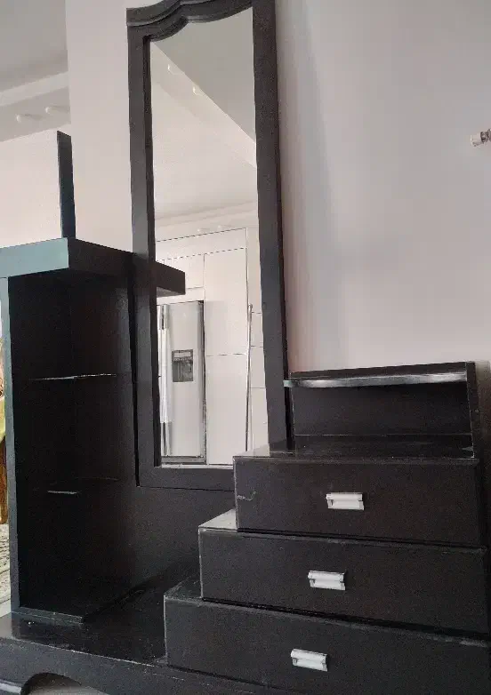 درآور|جاکفشی، کمد، دراور|مشهد, نیروی هوایی|دیوار