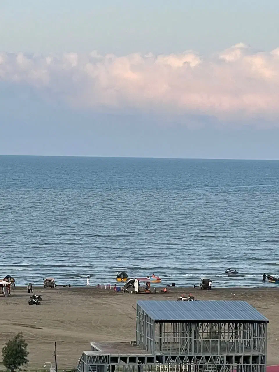 بلوار اطبا اپارتمان‌ 200متری سه خوابه دوبلکس|اجارهٔ آپارتمان|بندر انزلی, معلم|دیوار