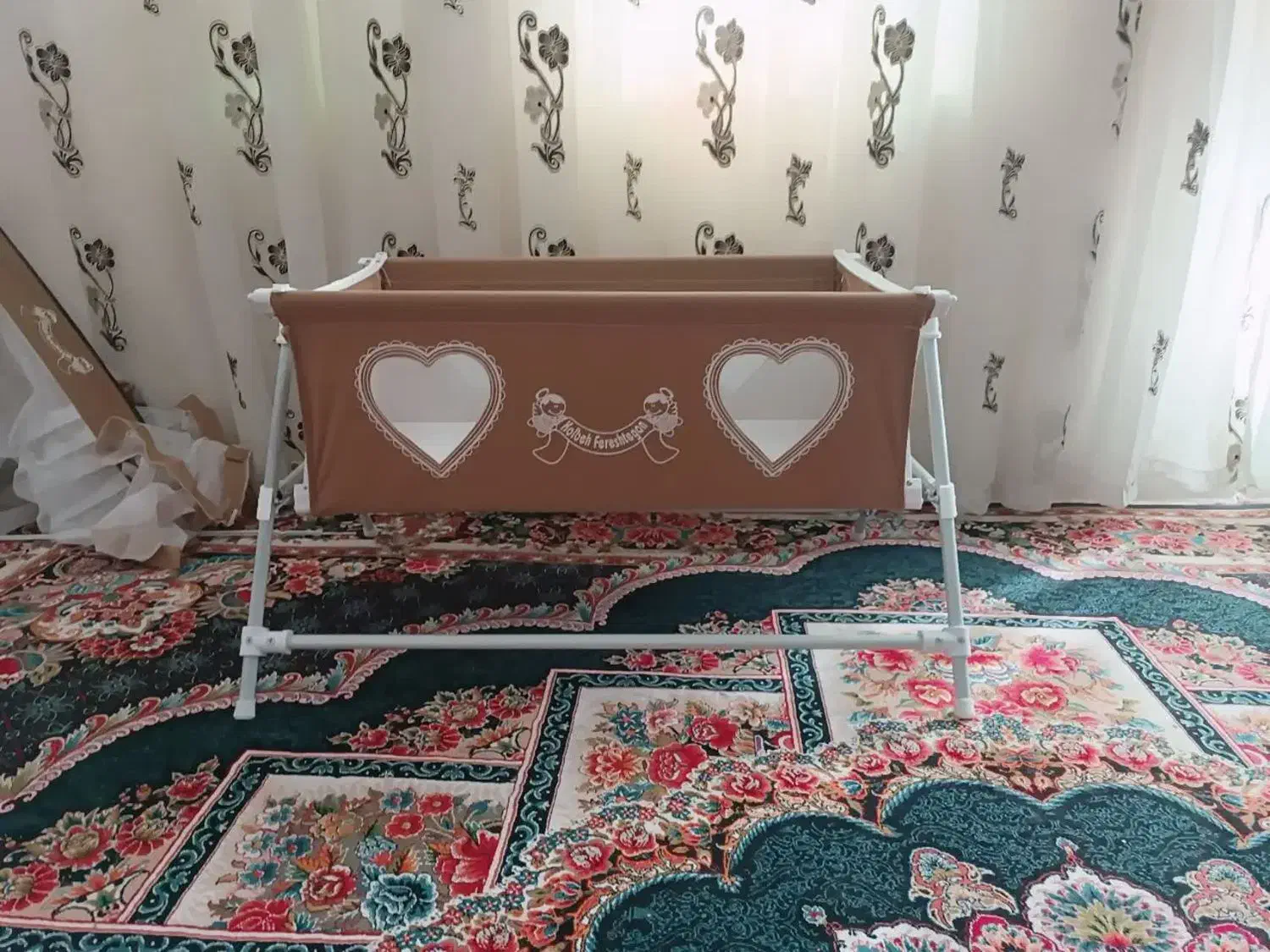 گهواره نو|تخت و سرویس خواب|کوهنانی, |دیوار