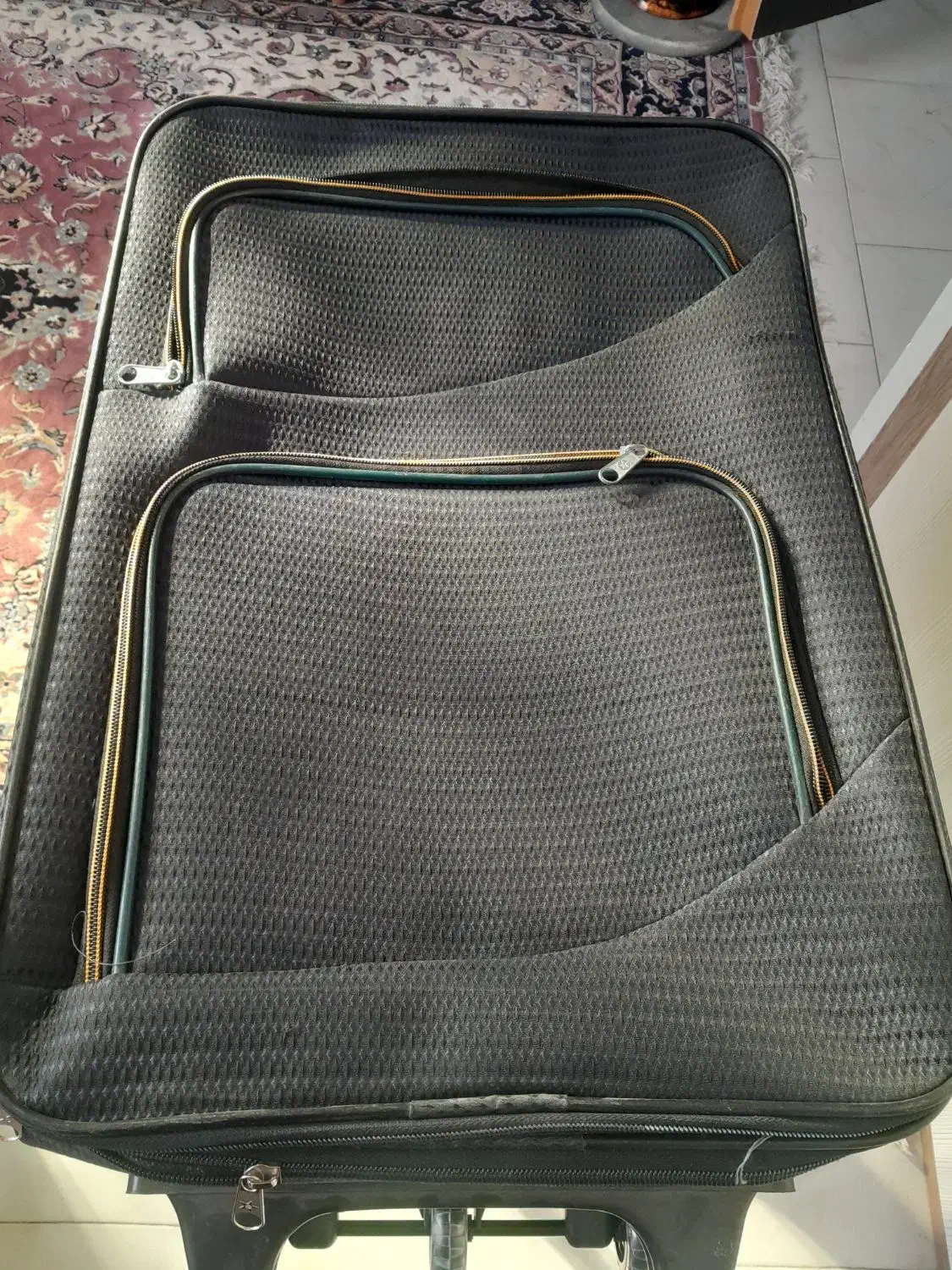 چمدان درحدنو|کیف، کفش، کمربند|مشهد, الهیه|دیوار