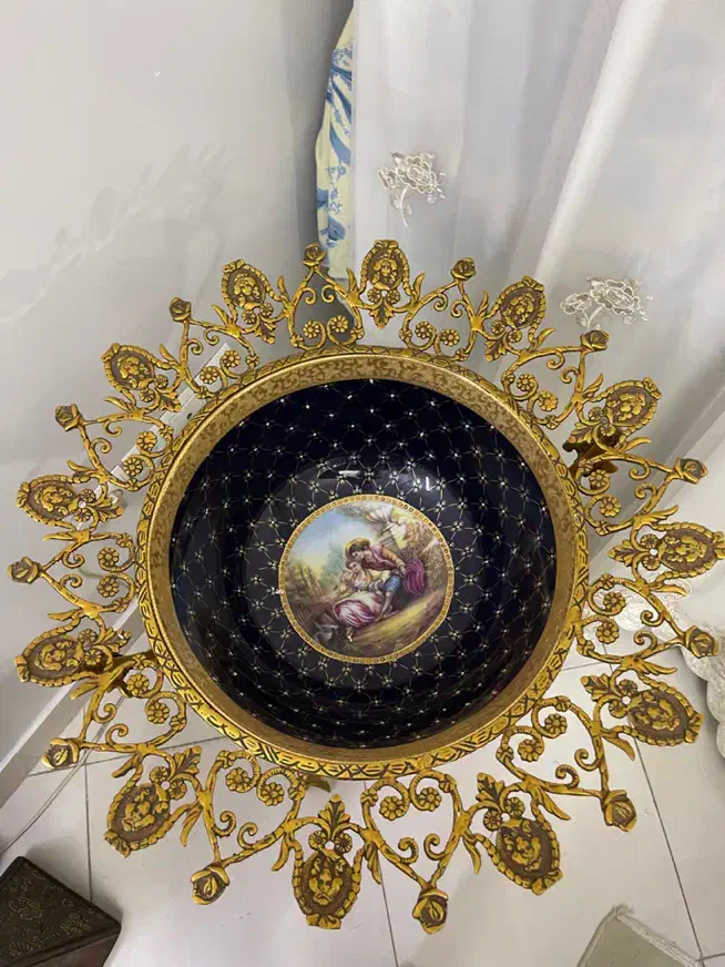 میوه خوری کنار سالنی لیلی ومجنون برنجی|ظروف سرو و پذیرایی|تهران, وحیدیه|دیوار