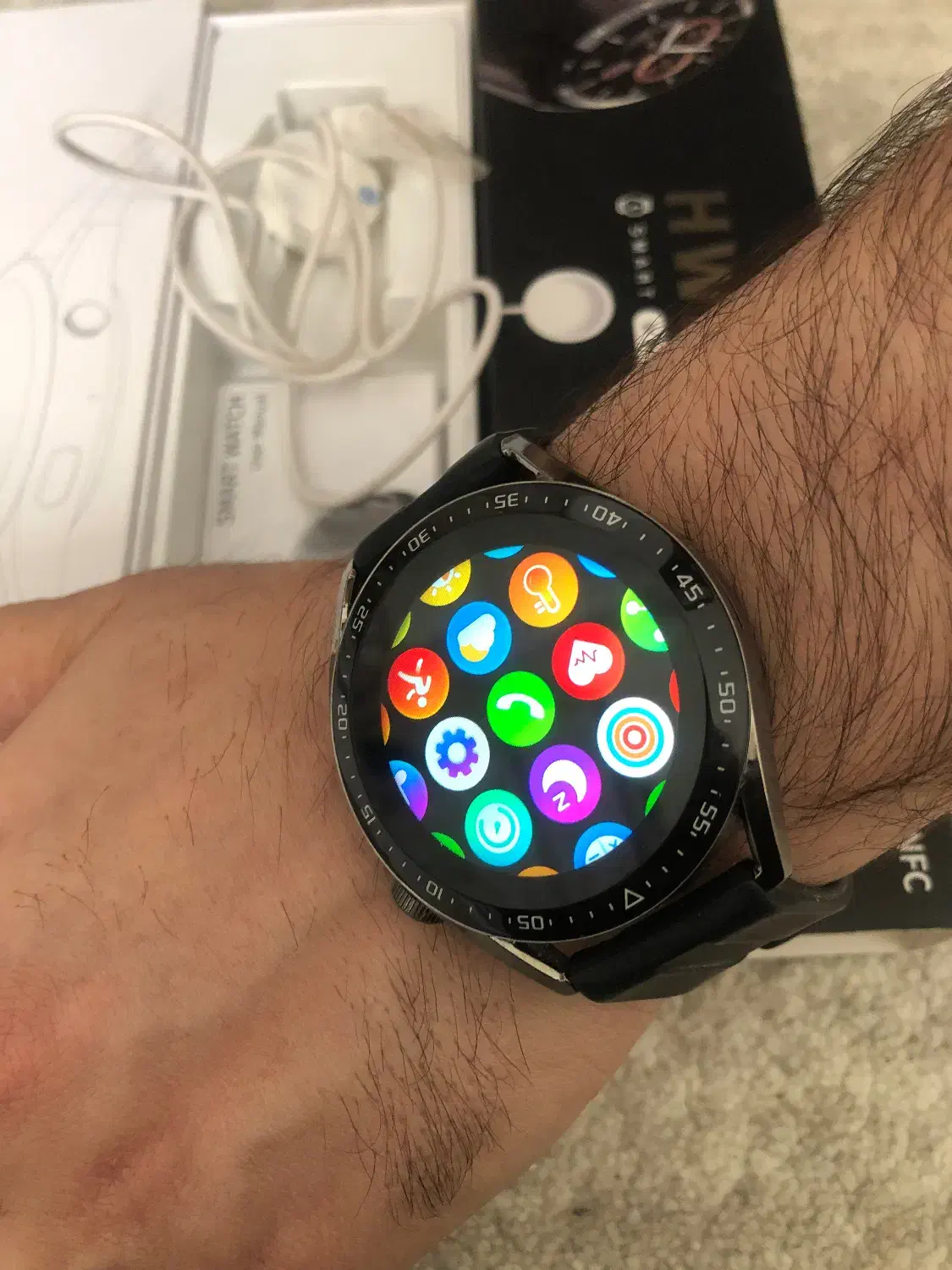 ساعت هوشمند|ساعت|گلبهار, شهر جدید گلبهار|دیوار