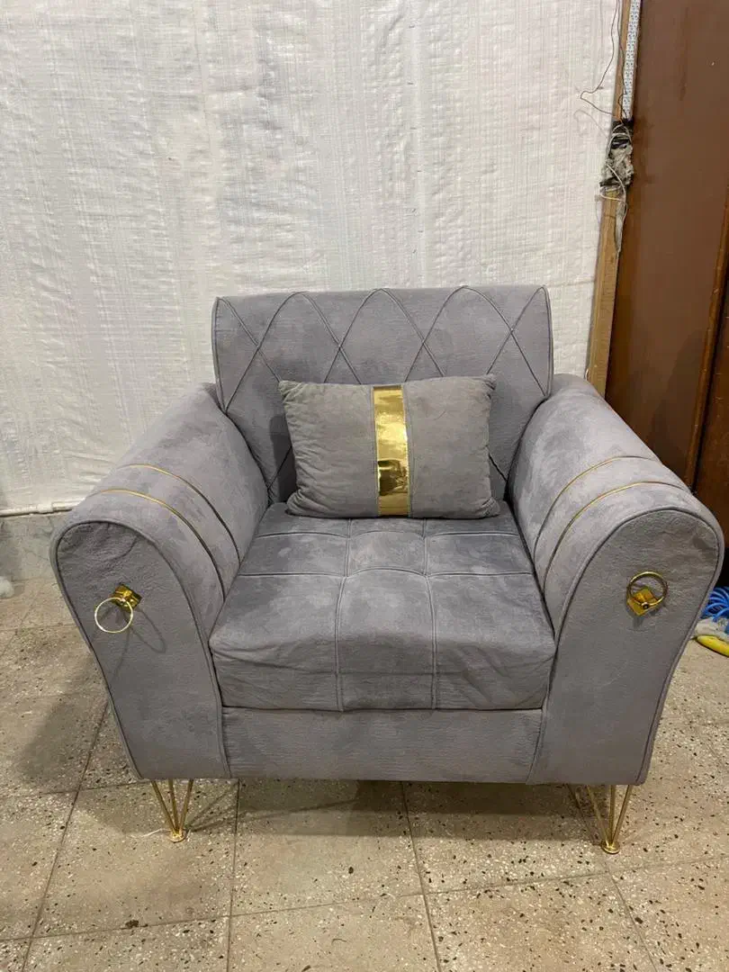 مبل ۷نفره در حد نو|مبلمان خانگی و میز عسلی|پاکدشت, حصار امیر|دیوار