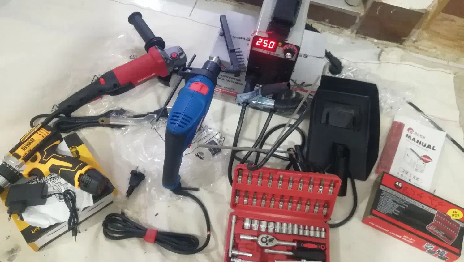 دستگاه جوش 250امپردلرچکشی بوش فرز بوش|ابزارآلات|گنبد کاووس, |دیوار