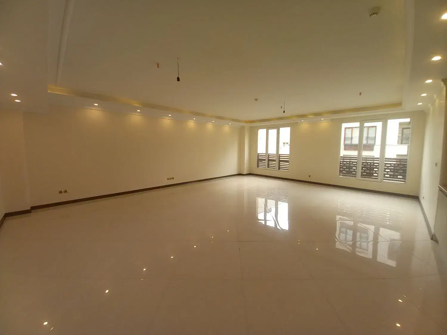 ۱۷۵ متر تکواحدی کلید نخورده سهروردی شمالی آپادانا