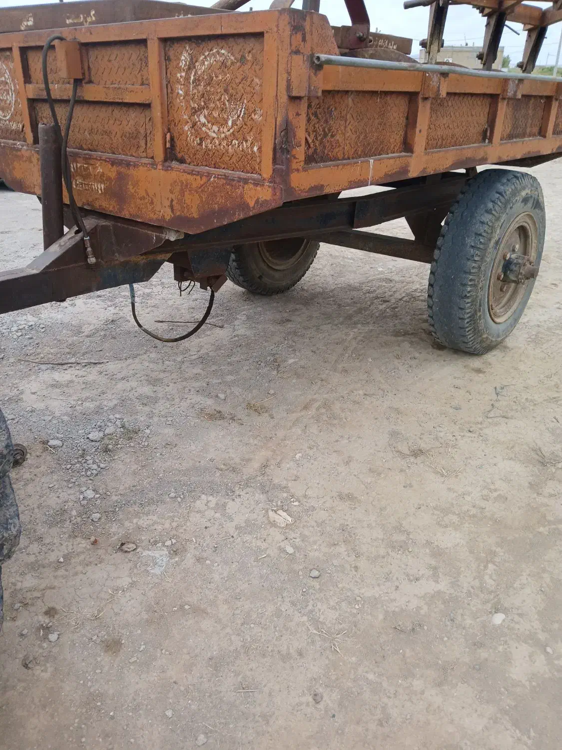 تریلی تراکتوردو چرخ جک دار|قطعات یدکی و لوازم جانبی|بران, |دیوار