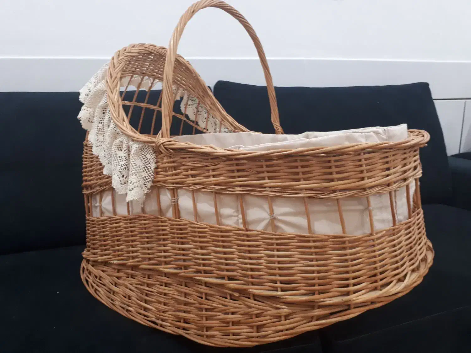 کریر حصیری|تخت و صندلی بچه|دزفول, |دیوار