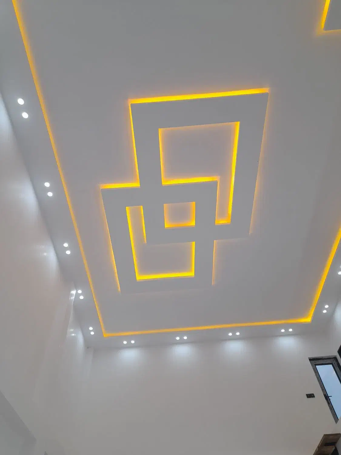 لاین نوری و امور برقکاری|خدمات پیشه و مهارت|لاهیجان, طالقانی|دیوار