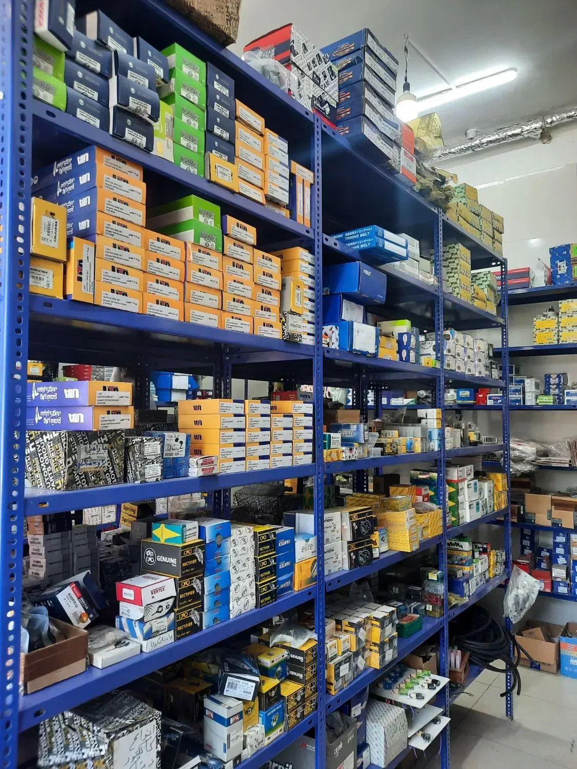 فروش یا واگذاری مغازه لوازم یدکی|قطعات یدکی و لوازم جانبی|دهق, |دیوار