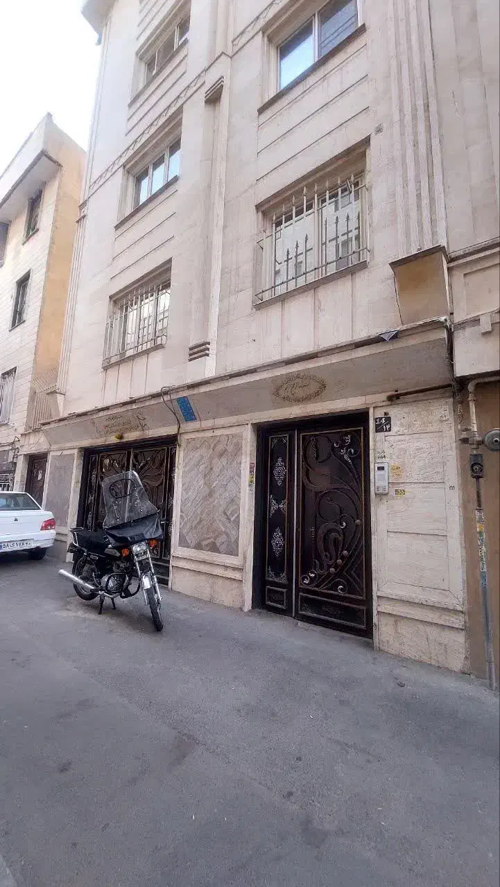 آپارتمان تک واحدی ، 2 خواب ، طبقه 1 در مینا|فروش آپارتمان|تهران, مینای جنوبی|دیوار