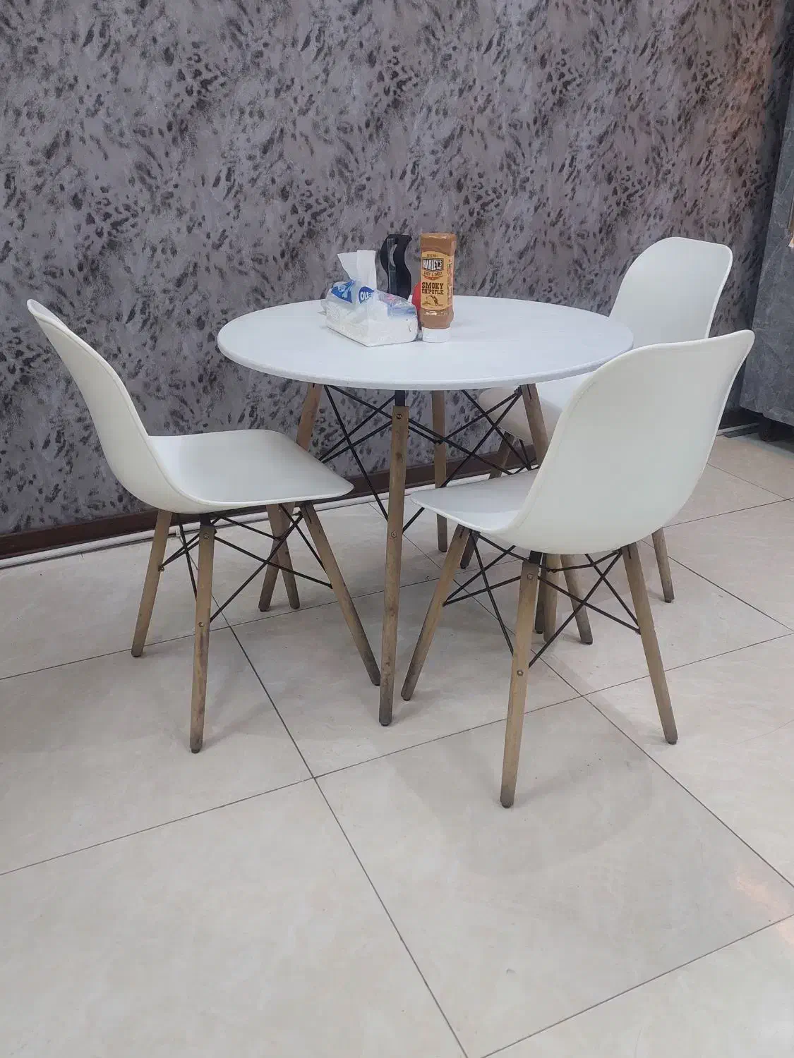 میز و صندلی|کافیشاپ و رستوران|اراک, |دیوار